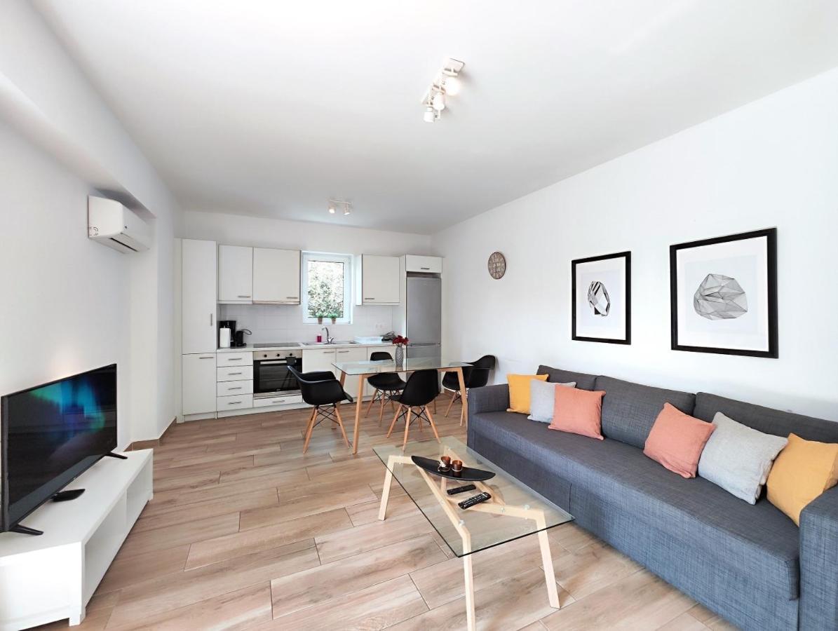 Nemeseos By Apartment